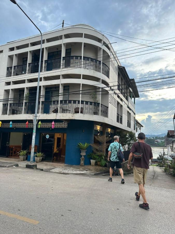 Thadan Guest House Ban Houayxay Ngoại thất bức ảnh